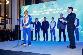 The 2026 Winter Paralympic champion in para biathlon, Erbol Khamitov, has returned to Kazakhstan - photo 4