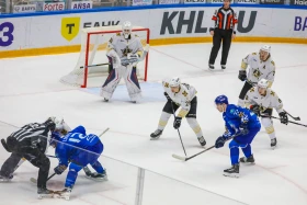«Барыс» уступил «Адмиралу» в заключительном домашнем матче КХЛ - фото 10