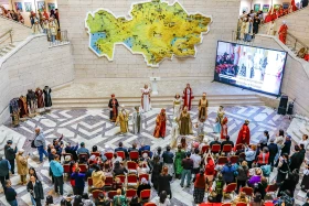 Киіз басудан зергерлік өнерге дейін: Алматыда қолөнерден фестиваль өтіп жатыр - фото 2