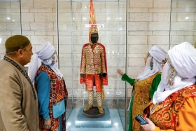 Киіз басудан зергерлік өнерге дейін: Алматыда қолөнерден фестиваль өтіп жатыр - фото 16