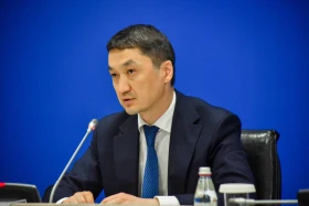 Массовую блокировку счетов казахстанцев объяснили в Минфине - фото 5