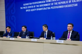 Массовую блокировку счетов казахстанцев объяснили в Минфине - фото 6