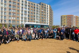 В ритме «Таза Қазақстан: ТРК Президента всей командой вышел на субботник в Астане - фото 23