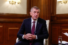 Казахстан может стать прямым поставщиком нефти для Чехии — премьер-министр Бабиш - фото 1