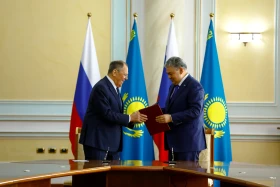МИДы Казахстана и России подписали план мероприятий по сотрудничеству на 2027-2028 годы - фото 11