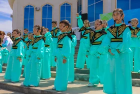 Фестиваль национальной культуры и кухни провели в День единства в Астане