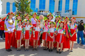 Фестиваль национальной культуры и кухни провели в День единства в Астане - фото 24