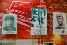 Подвиг не будет забыт: фоторепортаж из Военно-патриотического центра - фото 54