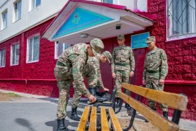 Армия изнутри: один день из жизни солдата Нацгвардии - фото 21