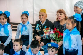 Ветерана войны Рзагула Байкешева торжественно поздравили в Астане - фото 12